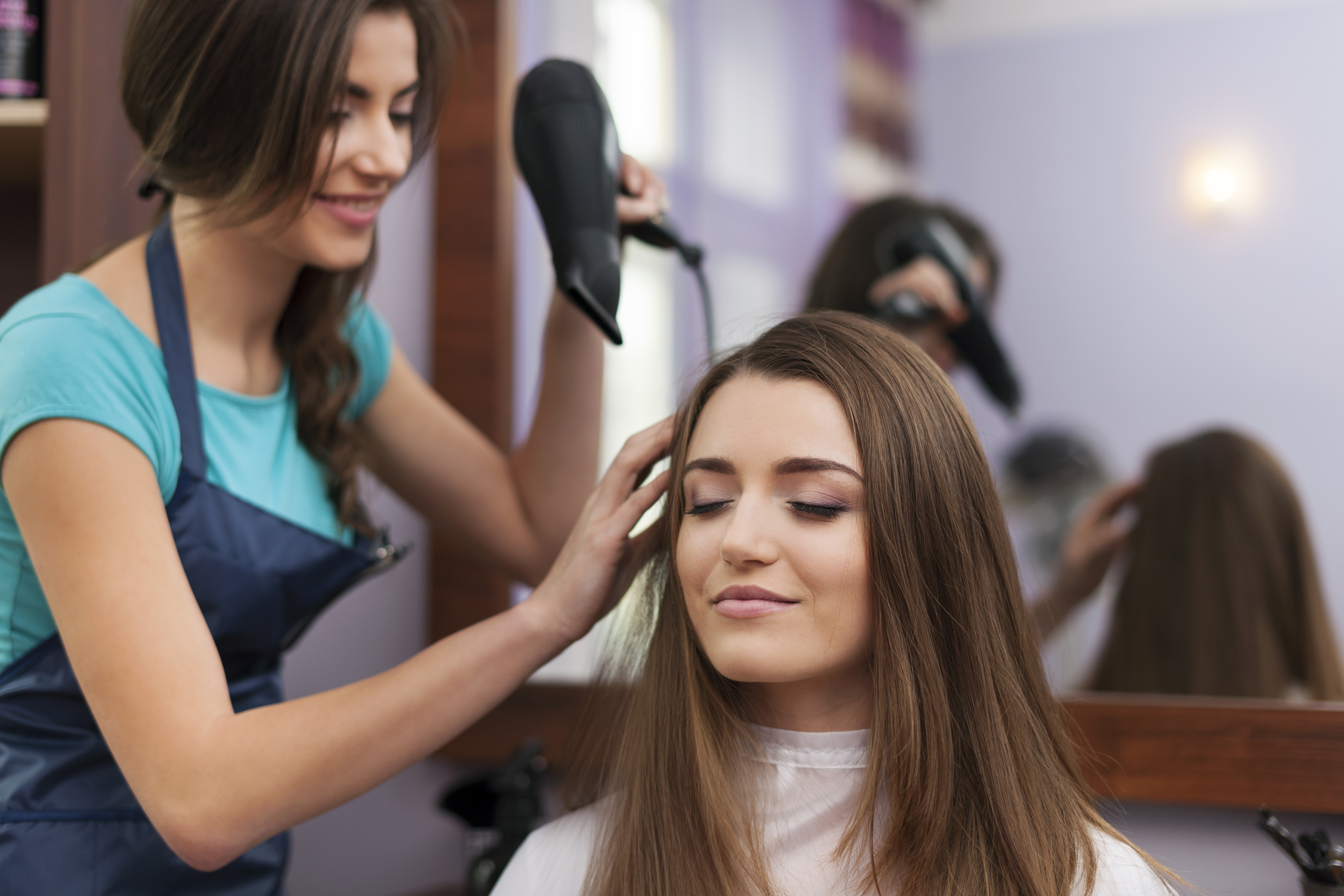 ReviveS Unisex Salon interior